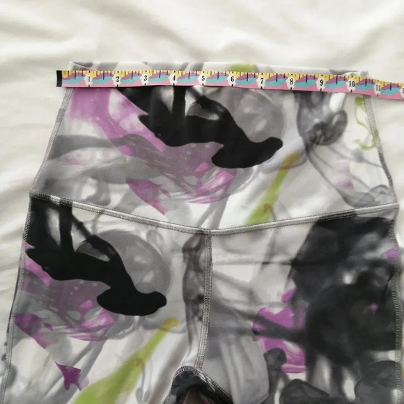 Lululemon Align Leggings High Rise 17" Crop Throwback Print White Green Purple 4 - Picture 12 of 15